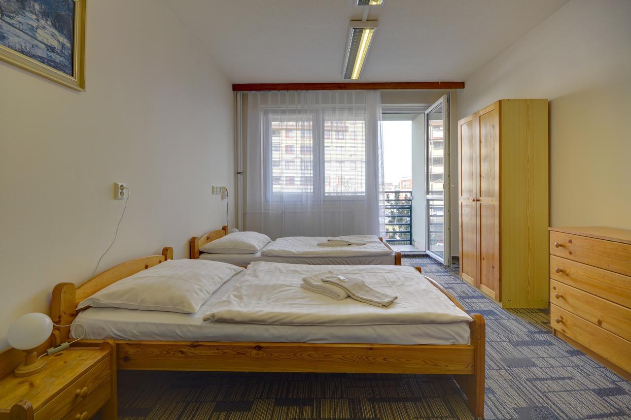 Volha Hostel Prague Exterior photo